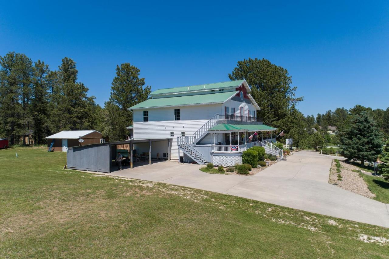 Eagle'S Landing Lodge Custer Eksteriør billede